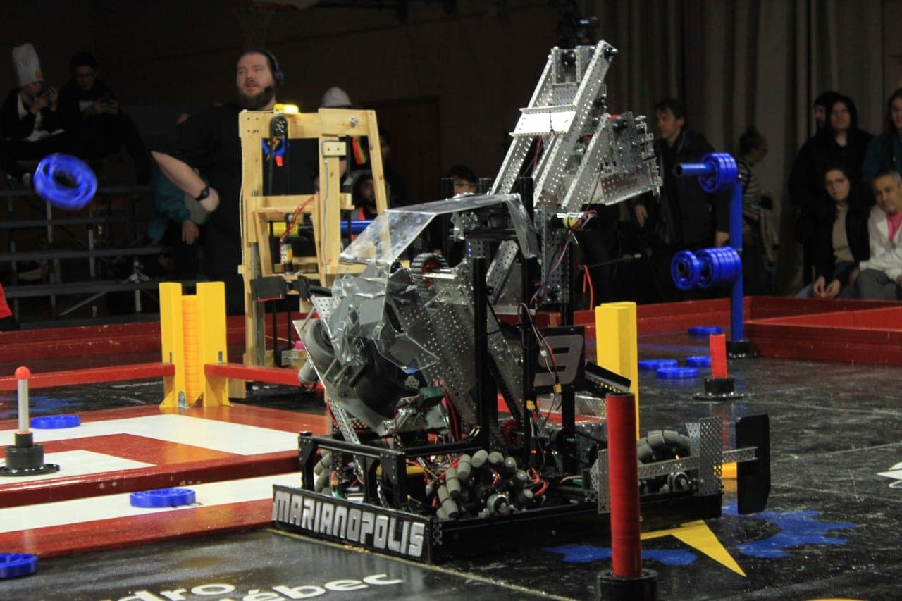 Competitive Robot